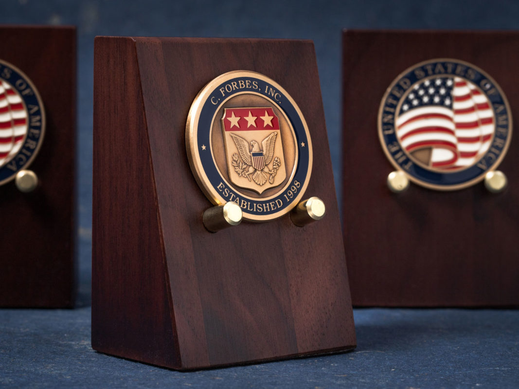 coin medallion stand